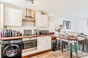 Photo 19- click for photo gallery